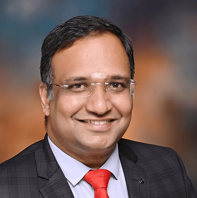 Dr.K.Vinayak Senthil